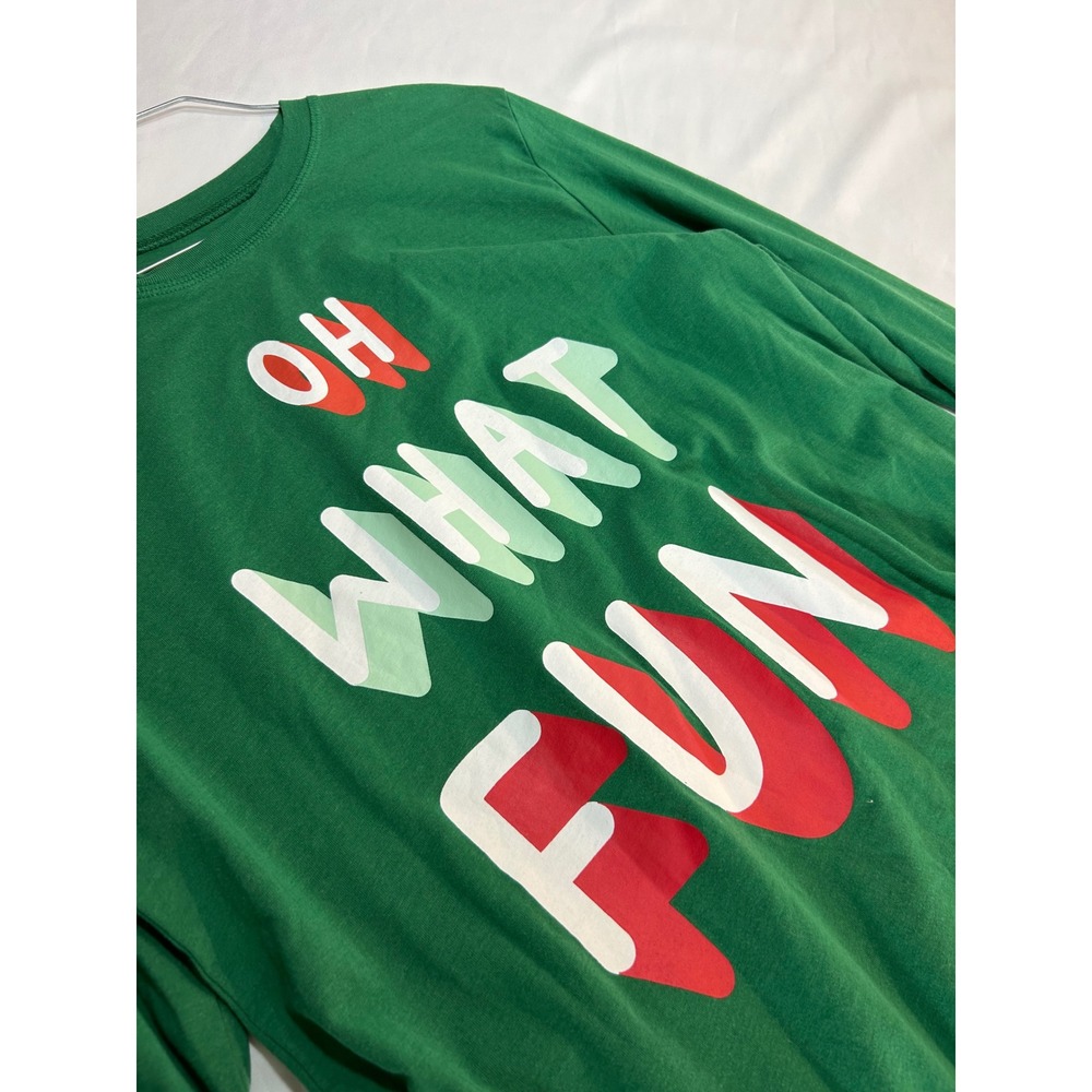 Hope & Wonder Kids XL Green Oh What Fun Holiday Graphic Long Sleeve Tee Shirt